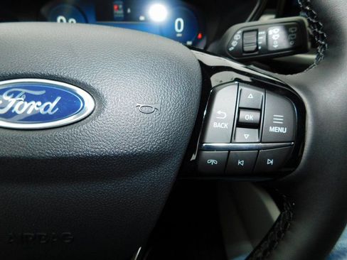 New 2026 Ford Escape Active w/ Active Premium Tech Pack AWD/4WD image 30