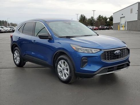 Certified 2023 Ford Escape Active image 2