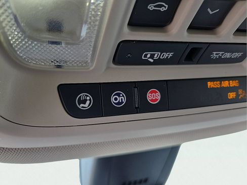 Used 2023 Buick Enclave Premium w/ Experience Buick Package AWD/4WD image 22