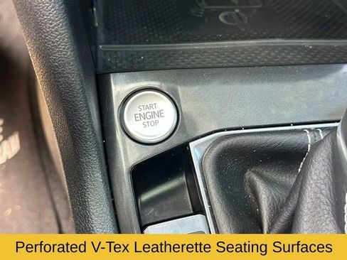 Used 2023 Volkswagen Tiguan SE R-Line image 29