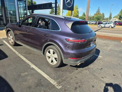 Used 2019 Porsche Cayenne AWD/4WD image 3