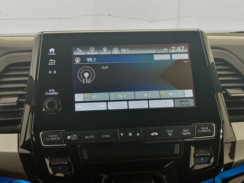 Used 2021 Honda Odyssey Touring image 21