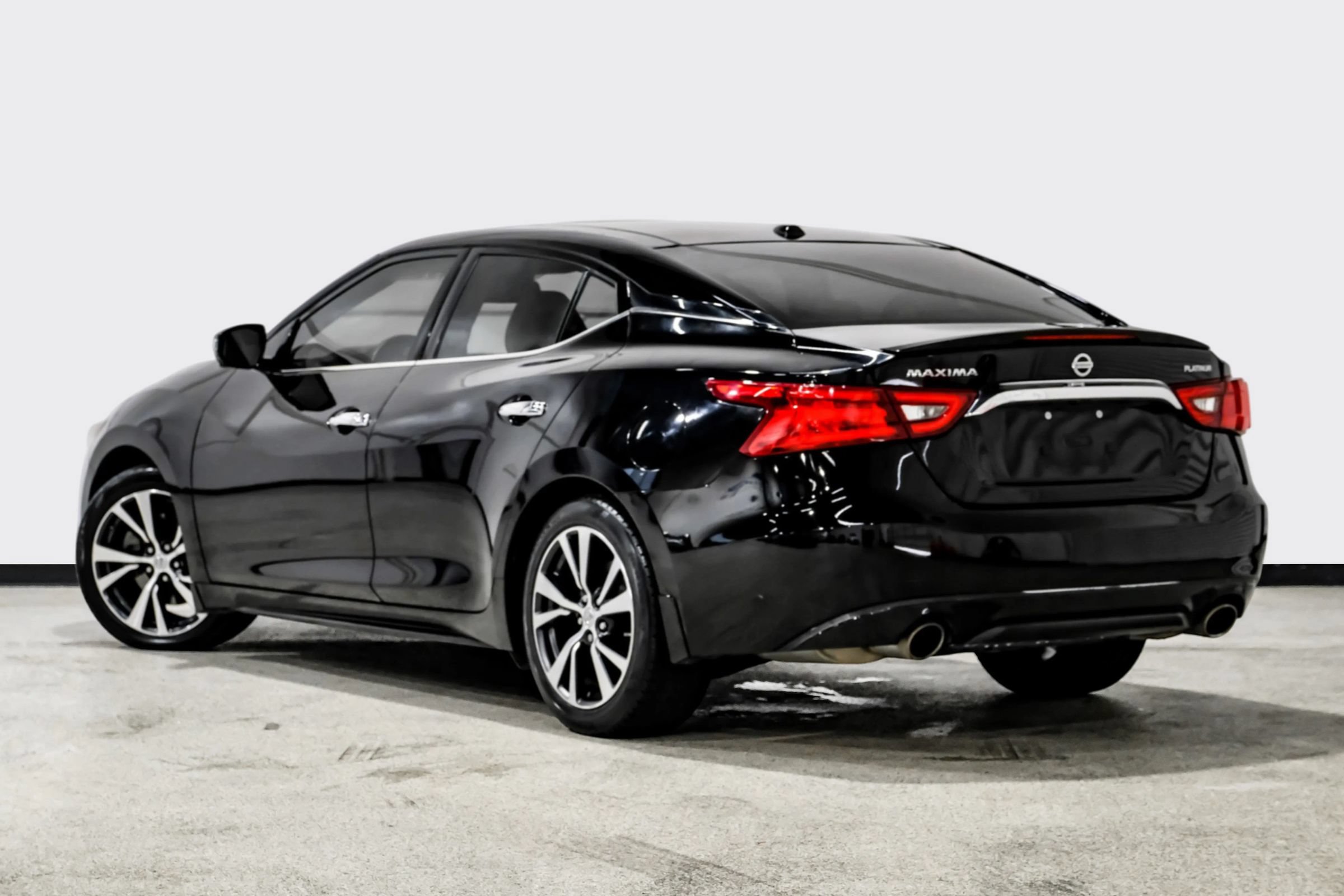 Used 2016 Nissan Maxima Platinum FWD image 8