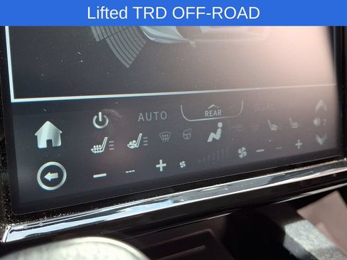 Used 2019 Toyota Tundra SR5 w/ TRD Off Road Package AWD/4WD image 19