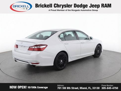 Used 2017 Honda Accord EX-L image 4