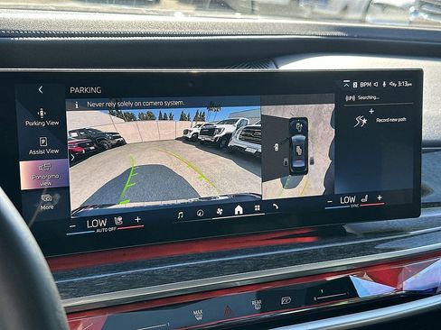 Used 2024 BMW 740i RWD image 14