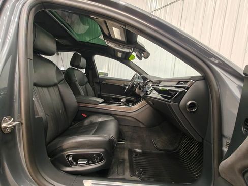 Used 2021 Audi A8 L 3.0T w/ Executive Plus Package image 24