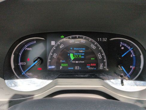 Used 2025 Toyota RAV4 XSE AWD/4WD image 33