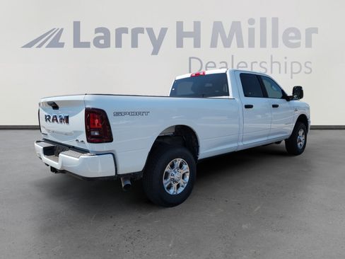 New 2025 RAM 2500 Big Horn image 5