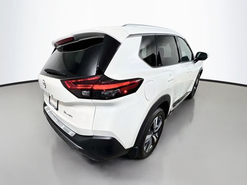 Used 2023 Nissan Rogue SL AWD/4WD image 4