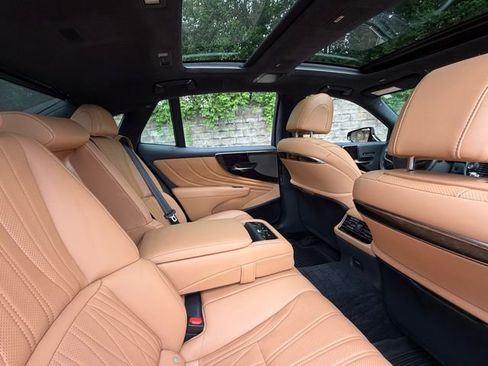 Certified 2024 Lexus LS 500 AWD image 44