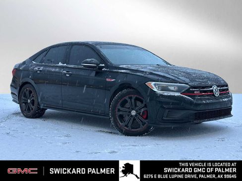 Used 2019 Volkswagen Jetta GLI image 1