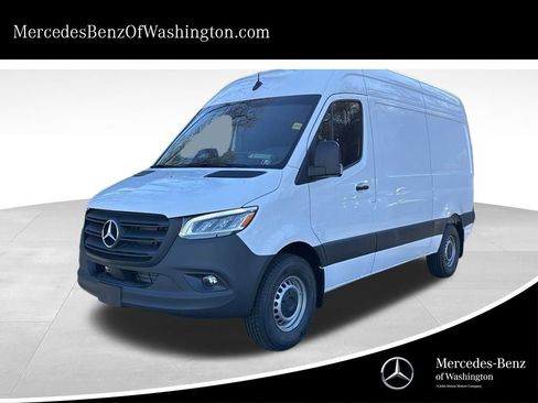 New 2025 Mercedes-Benz Sprinter 2500 image 1