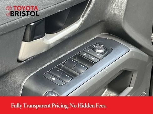 Used 2024 Toyota Tacoma TRD Sport AWD/4WD image 26