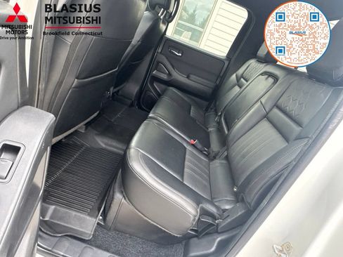 Used 2022 Nissan Frontier PRO-4X AWD/4WD image 37