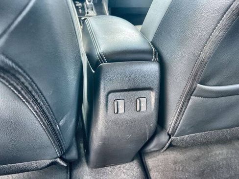 Used 2023 Nissan Kicks SR w/ SR Premium Package FWD image 20