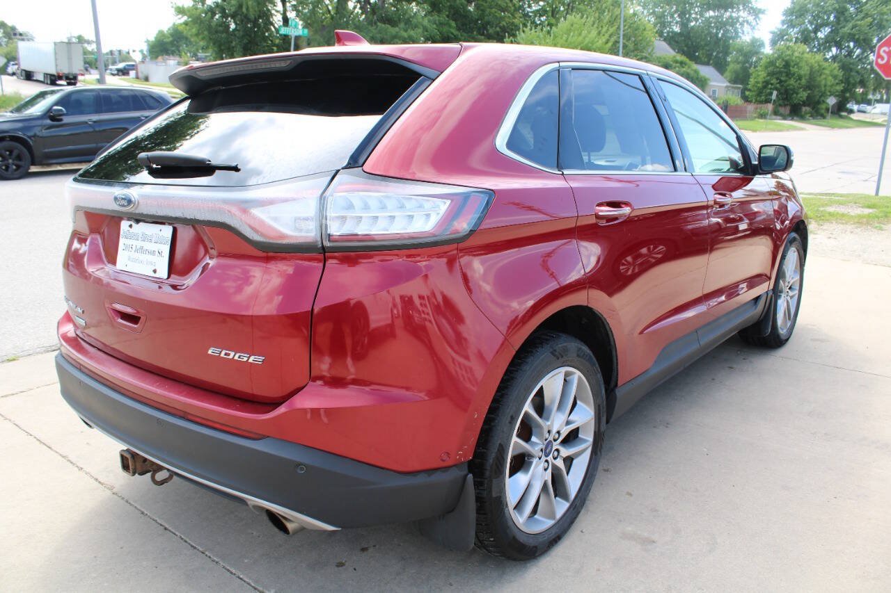 Used 2016 Ford Edge Titanium w/ Equipment Group 302A AWD/4WD image 6