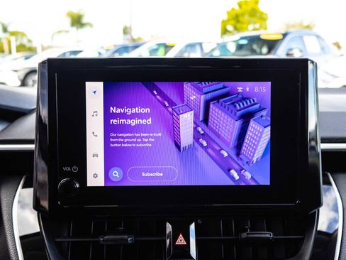 Certified 2025 Toyota Corolla LE image 27