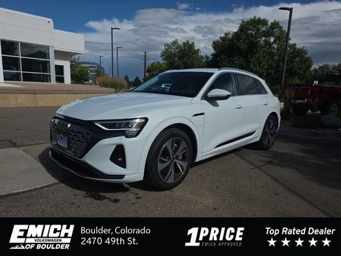 Used 2024 Audi Q8 e-tron Premium AWD/4WD image 1