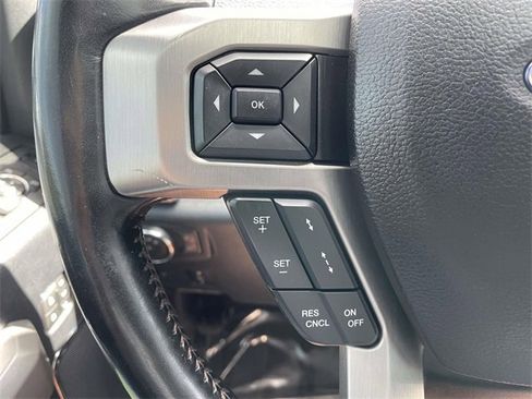 Certified 2019 Ford F350 Platinum w/ Platinum Ultimate Package image 17