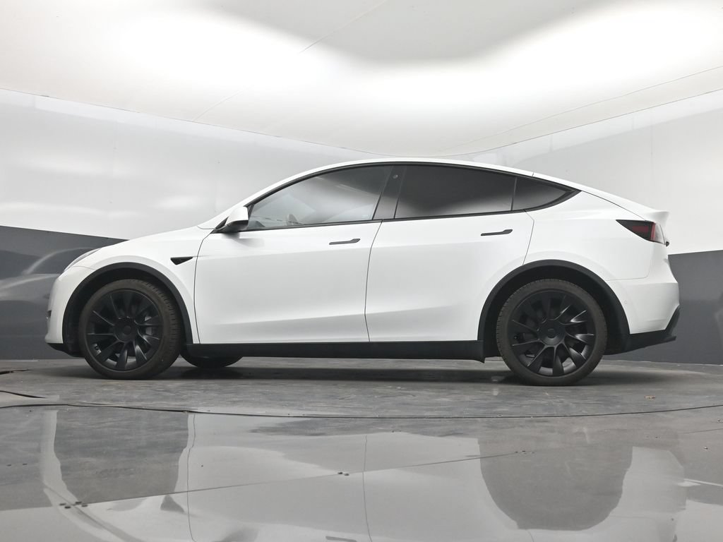 Used 2022 Tesla Model Y Long Range AWD/4WD image 15