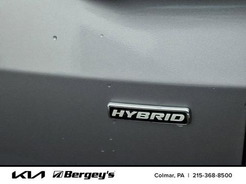 Used 2023 Ford Escape Platinum w/ Premium Technology Package FWD image 31