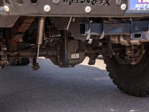 Used 2022 Ford F250 Lariat w/ Lariat Ultimate Package image 11