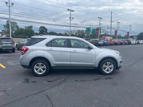 Used 2016 Chevrolet Equinox LS AWD/4WD image 8