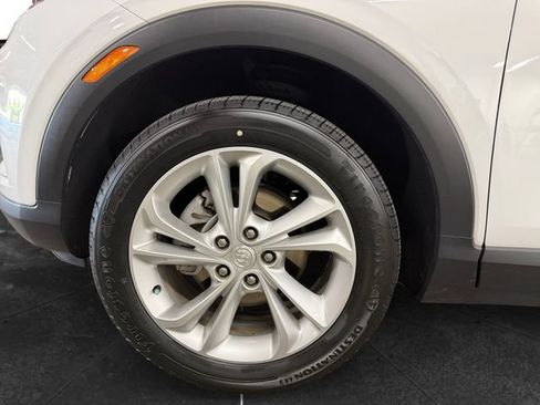 Used 2023 Buick Encore GX Preferred w/ Cold Weather Comfort Package AWD/4WD image 9