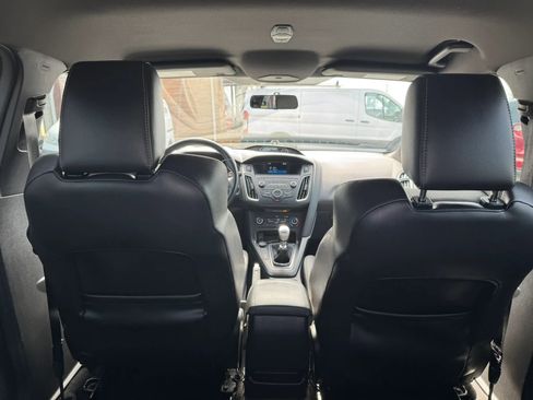 Used 2018 Ford Focus ST image 35