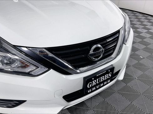 Used 2018 Nissan Altima 2.5 S w/ S Convenience Package FWD image 34