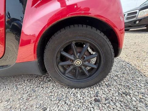Used 2009 smart fortwo pure RWD image 12
