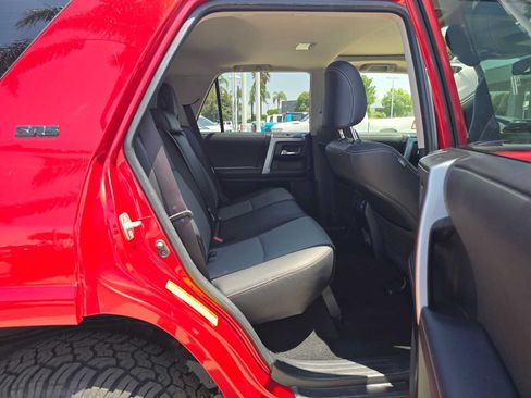 Certified 2022 Toyota 4Runner SR5 Premium w/ Moonroof Package AWD/4WD image 12