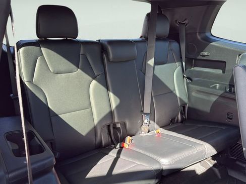 Used 2024 Kia Telluride SX X-Pro image 18