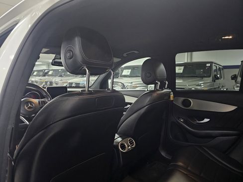 Certified 2019 Mercedes-Benz GLC 300 GLC 300 image 9