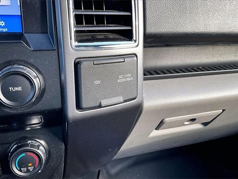 Used 2016 Ford F150 XLT w/ Equipment Group 302A Luxury image 26