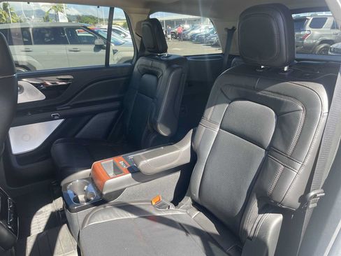 Used 2023 Lincoln Aviator Reserve w/ Equipment Group 201A RWD image 25