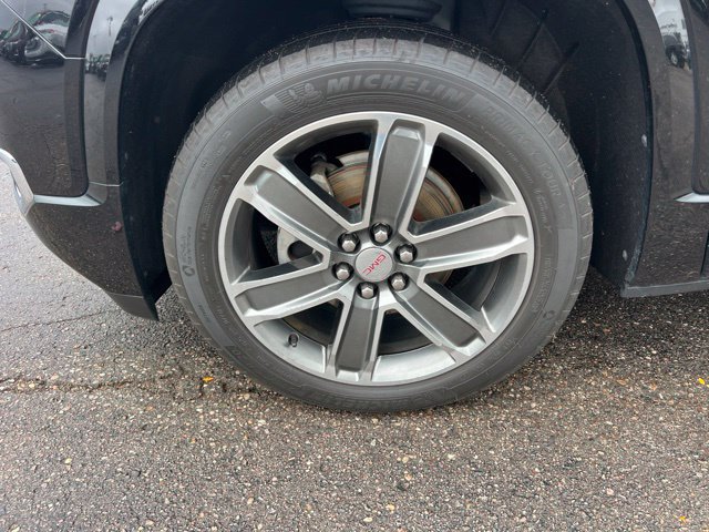 Used 2019 GMC Acadia Denali w/ Technology Package AWD/4WD image 9