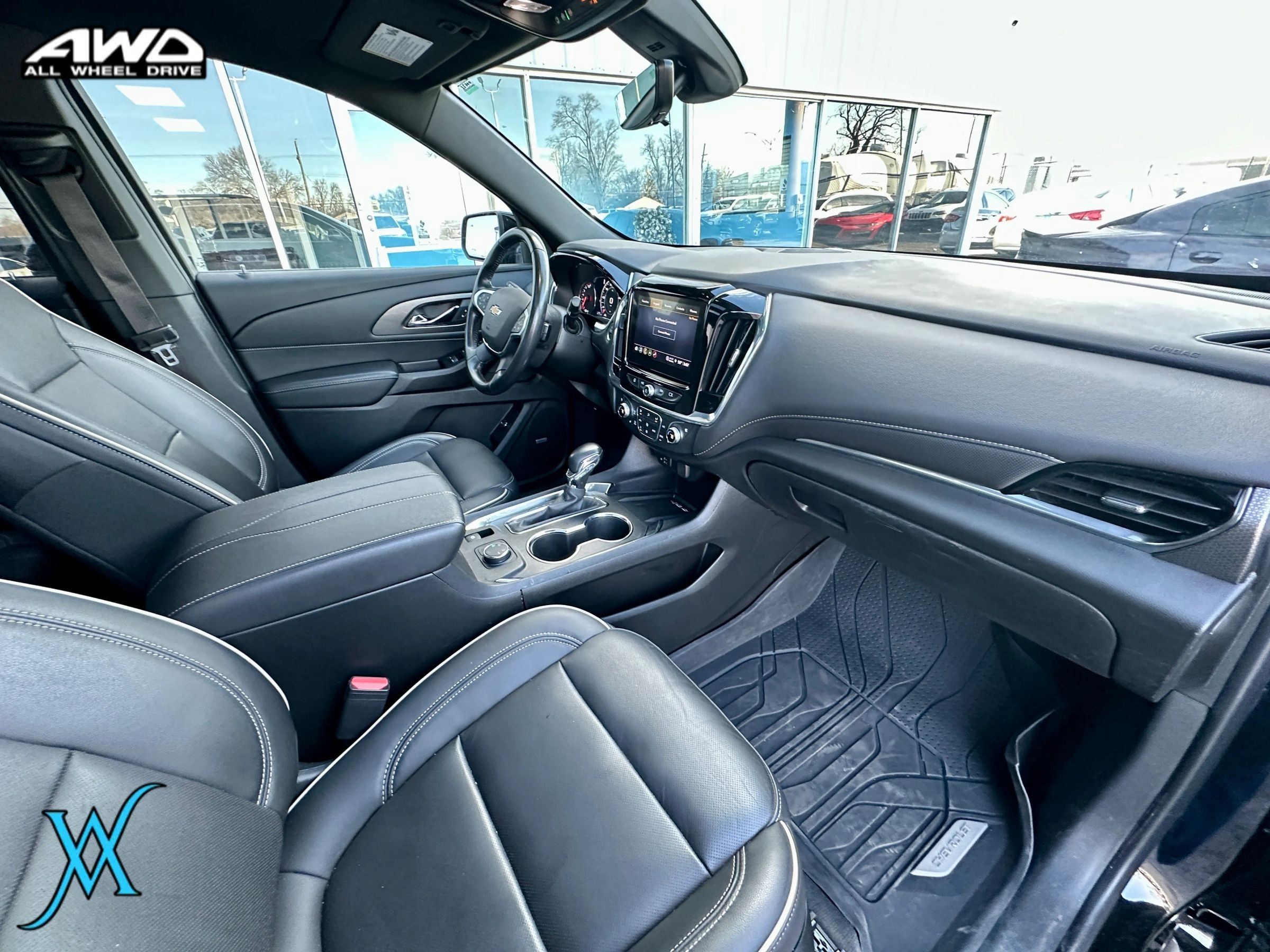 Used 2022 Chevrolet Traverse Premier w/ LPO, Floor Liner Package AWD/4WD image 20
