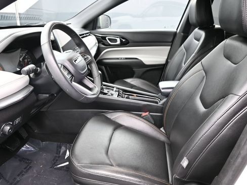 Used 2024 Jeep Compass Limited AWD/4WD image 21