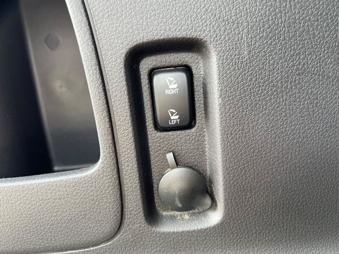 Used 2012 Ford Edge SEL AWD/4WD image 34