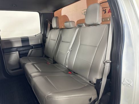 Used 2019 Ford F250 4x4 Crew Cab Super Duty image 15