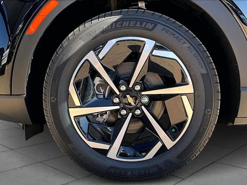 New 2026 Chevrolet Equinox EV LT w/ Comfort Package image 12