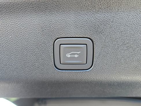 New 2026 GMC Yukon XL Elevation w/ Elevation Premium Package image 34