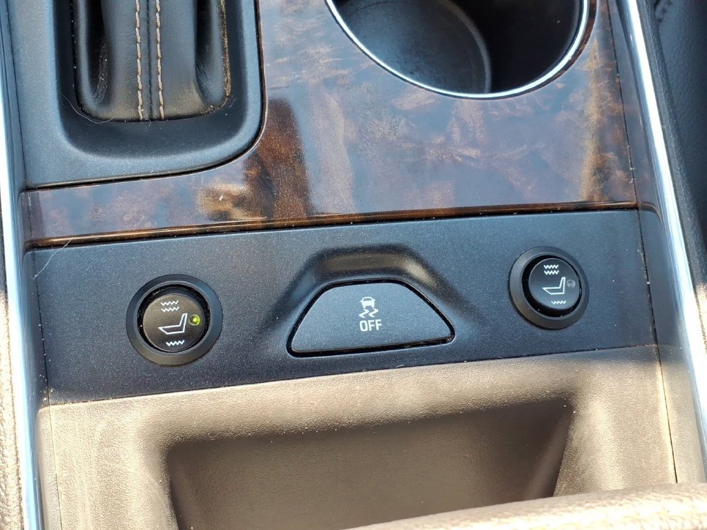 Used 2015 Chevrolet Impala LT w/ Convenience Package FWD image 10