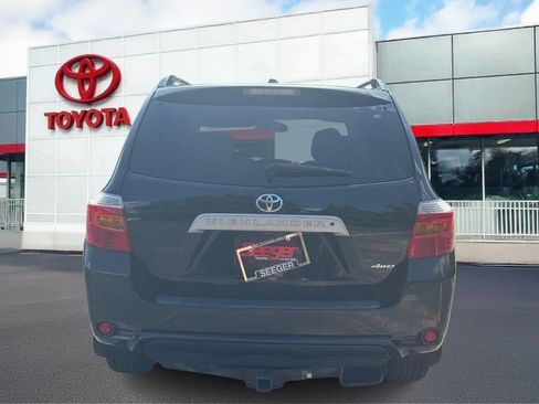 Used 2010 Toyota Highlander SE AWD/4WD image 6
