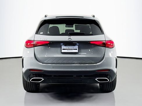 New 2026 Mercedes-Benz GLC 300 image 3