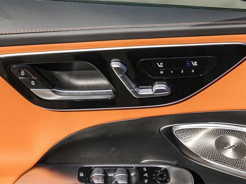 Used 2024 Mercedes-Benz C 43 AMG 4MATIC Sedan image 28