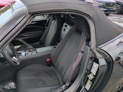 New 2026 MAZDA MX-5 Miata Club w/ Interior Package RWD image 15