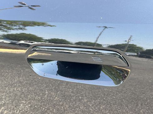 Used 2025 BMW X3 xDrive30i AWD/4WD image 32